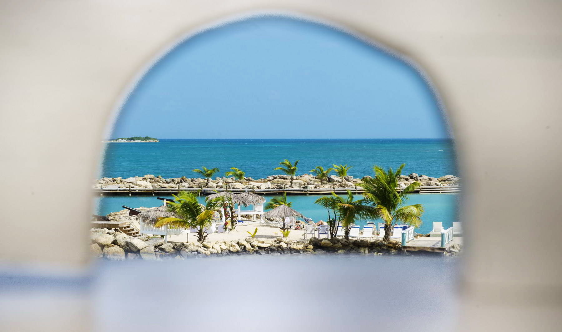 Northshore Holidays in Antigua and Barbuda Residence and Apartments