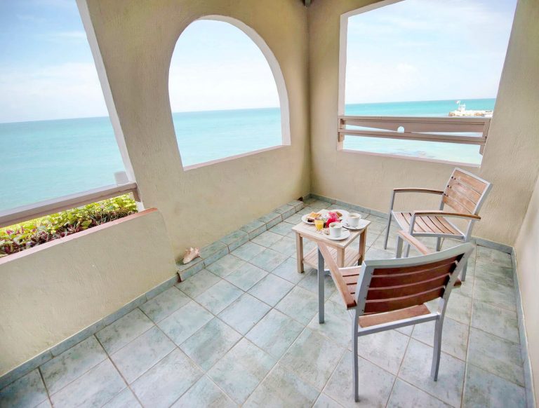 OCEANVIEW APARTMENT